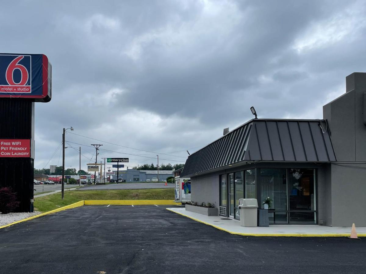 Suites Wytheville Va Εξωτερικό φωτογραφία